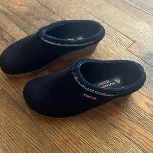 Black Haflinger clog slippers. Size 39